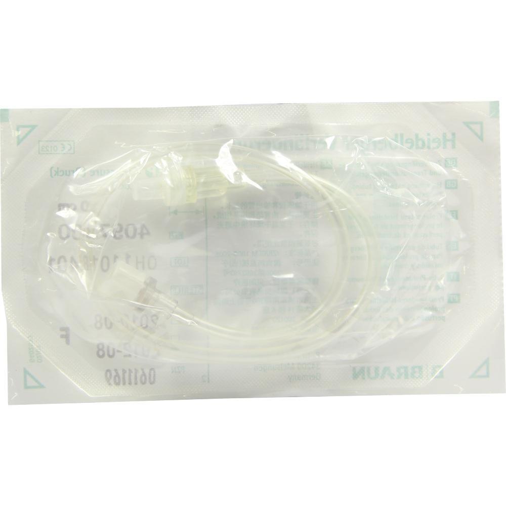 Ein Schlauchsystem ist in einer durchsichtigen Verpackung eingeschweißt.