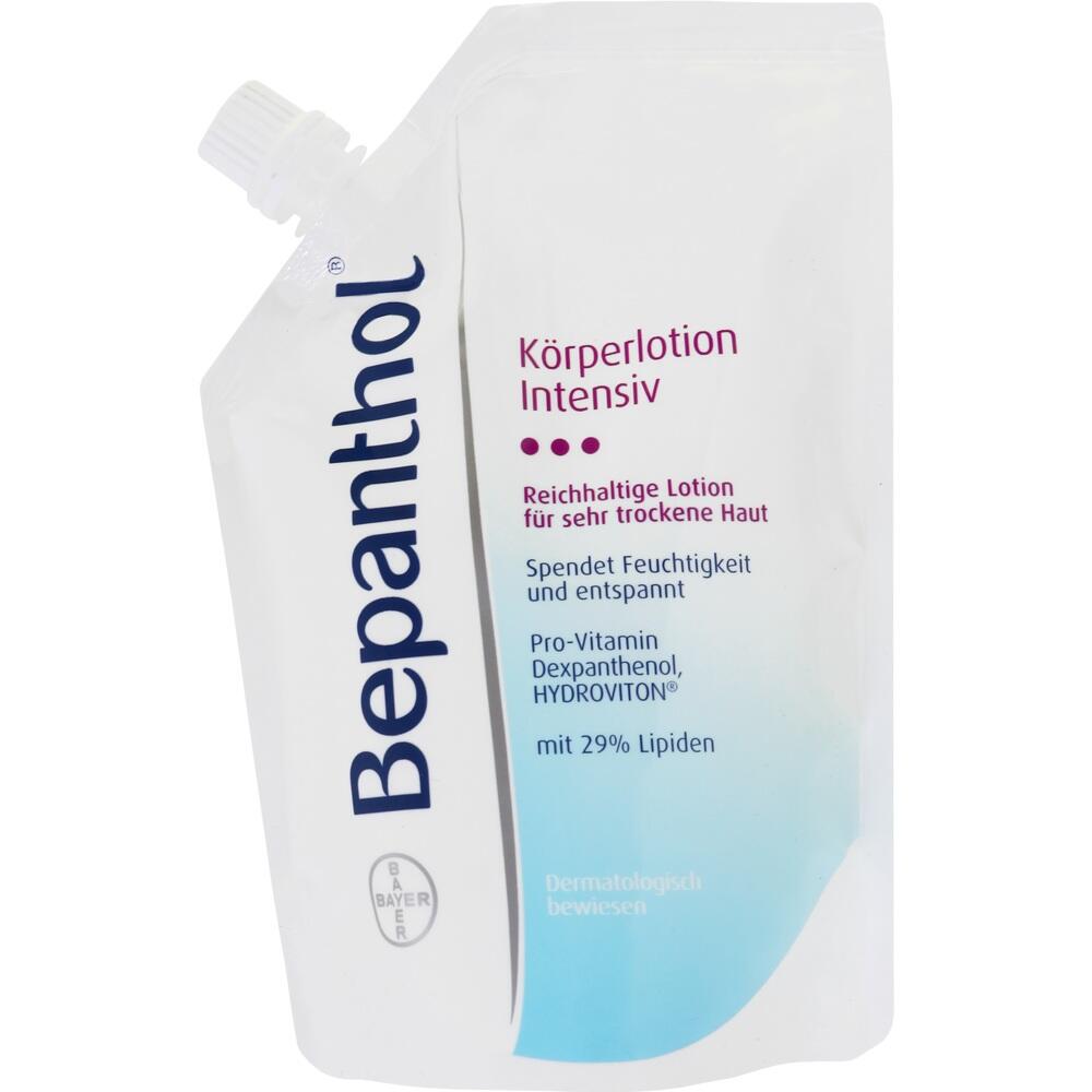 Eine wei&szlig;e Verpackung mit Bepanthol K&ouml;rperlotion f&uuml;r trockene Haut.