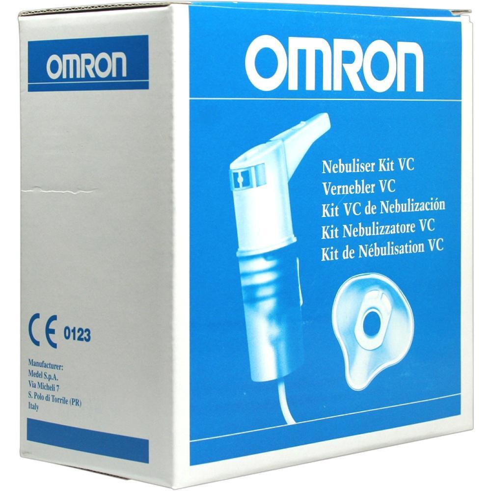 Wei&szlig;e Verpackung mit blauem Aufdruck eines Vernebler-Kits von Omron.