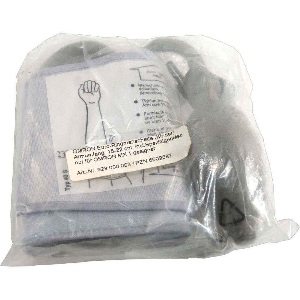 Ein verpacktes Blutdruckmessger&auml;t f&uuml;r Kinder von OMRON.