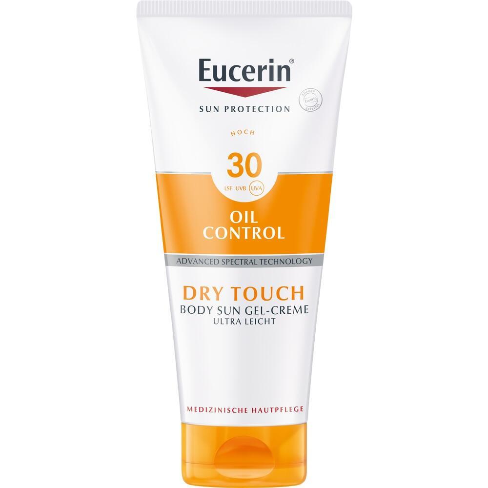 Sonnencreme mit LSF 30 f&uuml;r &ouml;lige Haut, in einer wei&szlig;en und orangefarbenen Tube.