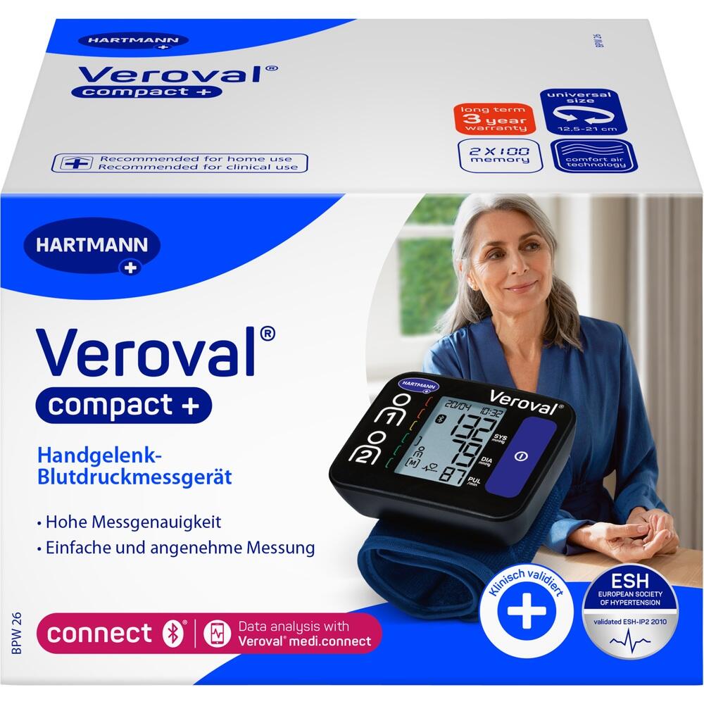 Frau benutzt ein digitales Handgelenk-Blutdruckmessger&auml;t von Veroval.